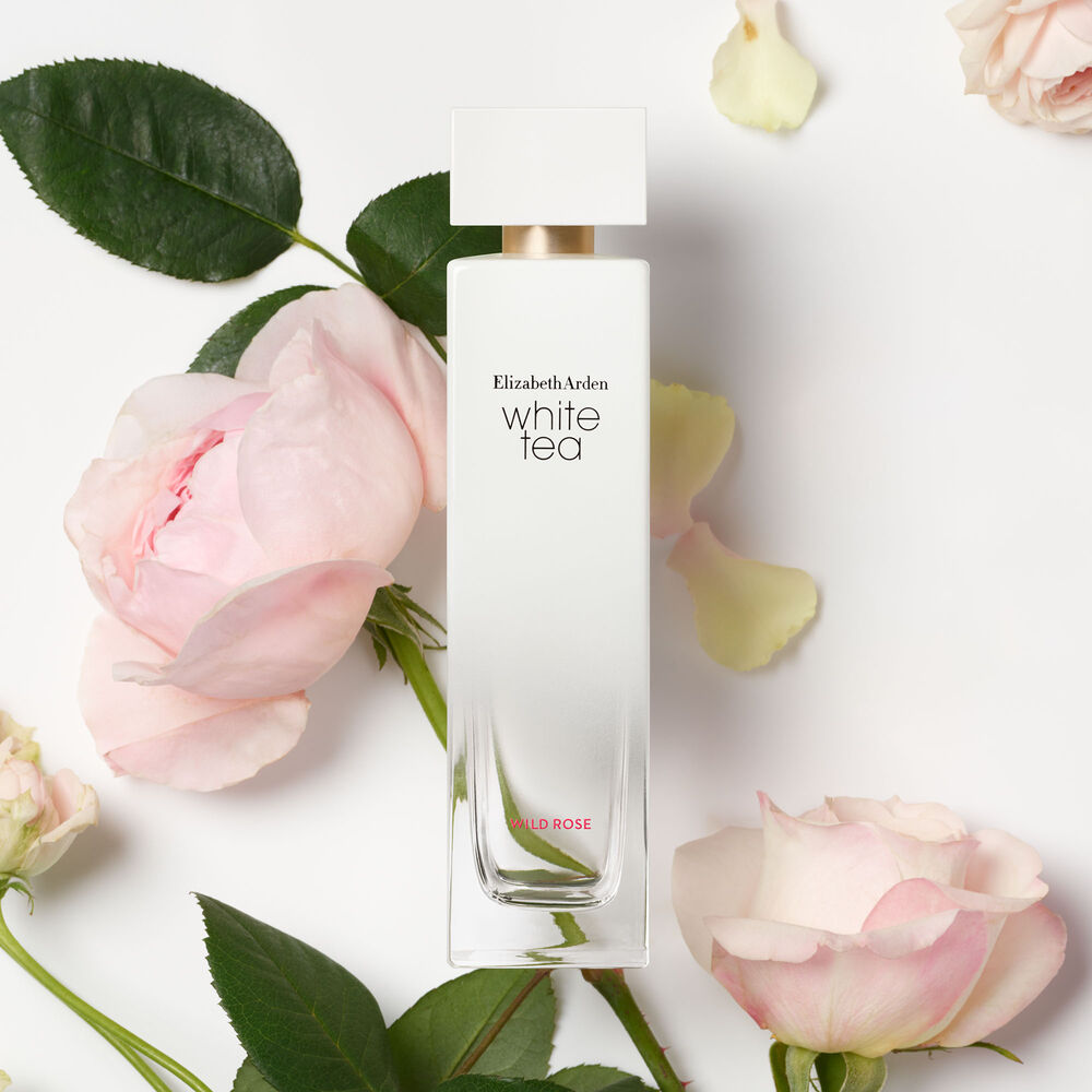 2020 White Tea WildRose IMAGE 5 LIFESTYLE