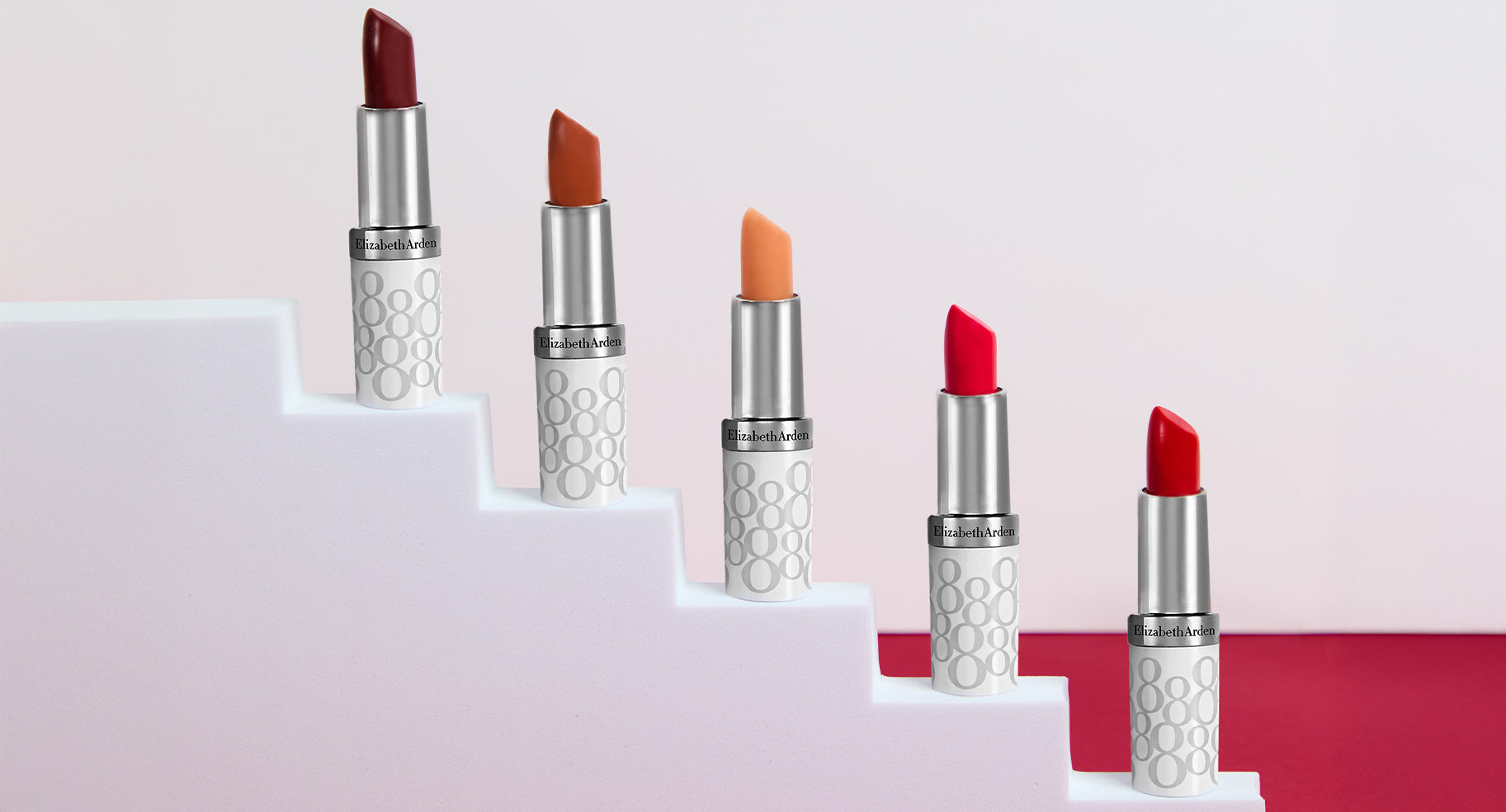 labiales de ocho horas sobre escalera